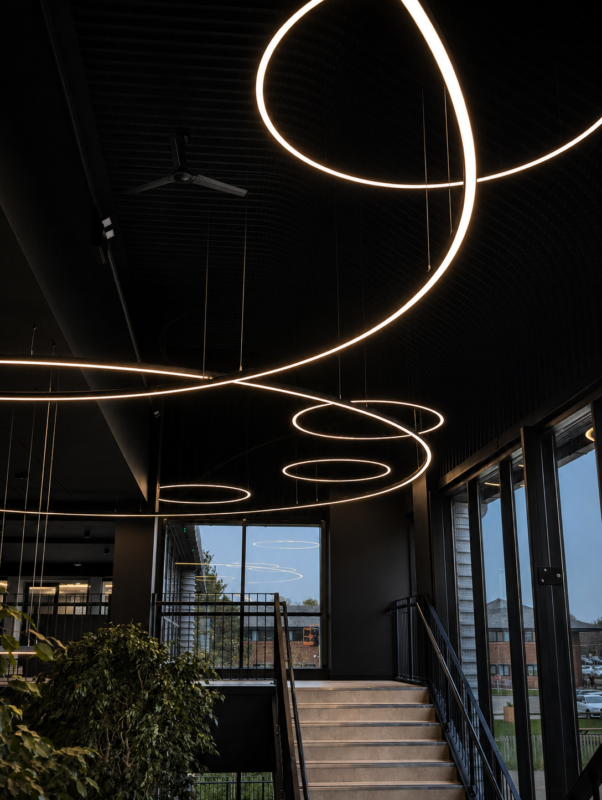 Flow+ : The Linear Lighting Range That Bends to Your Brief